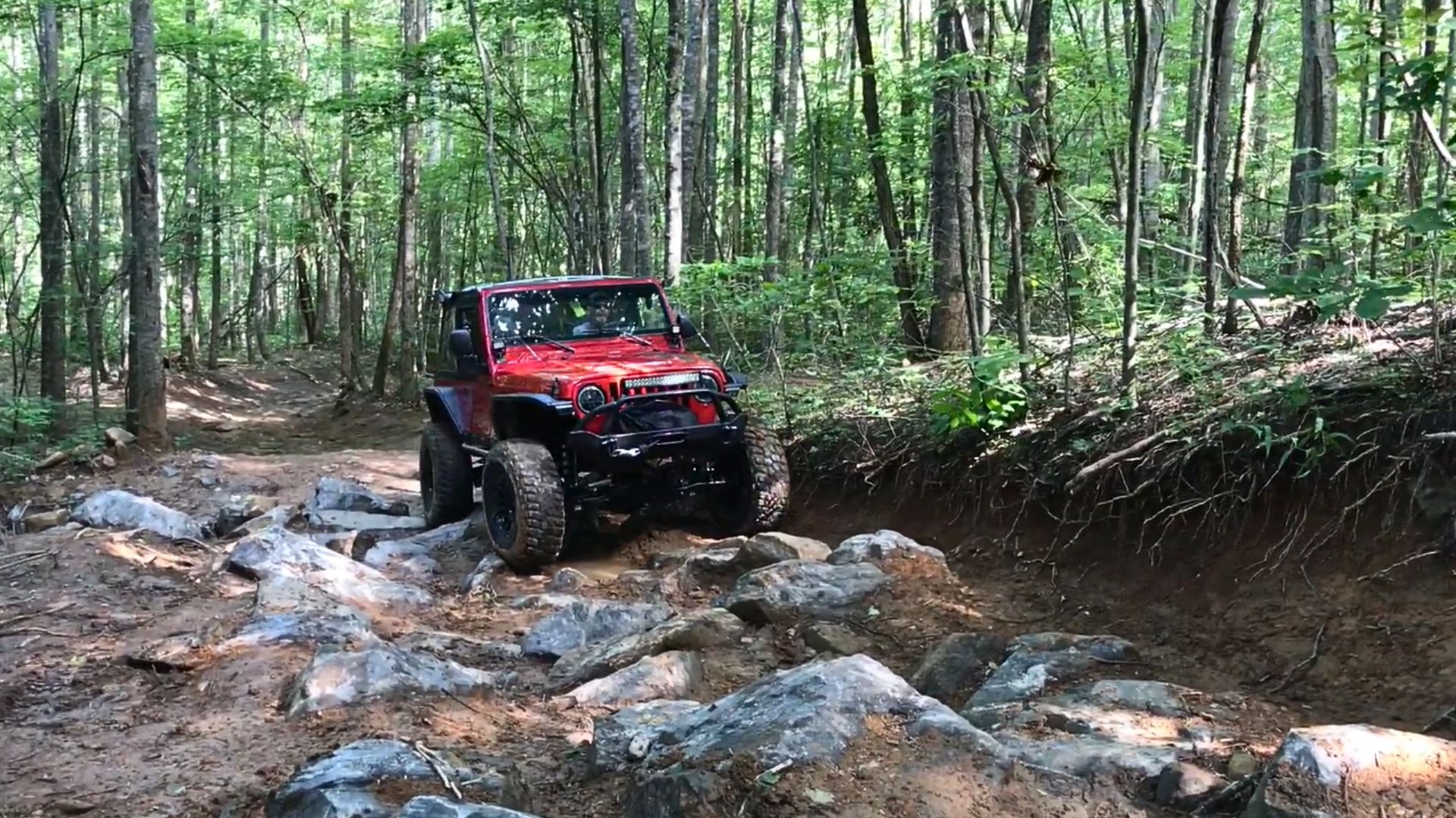 famous-off-roading-trail-15.jpg