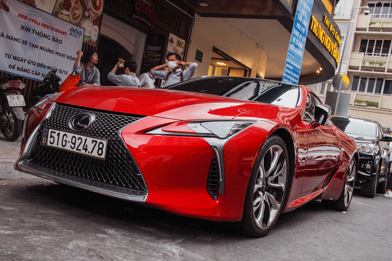 lexus-5844965_1280.jpg