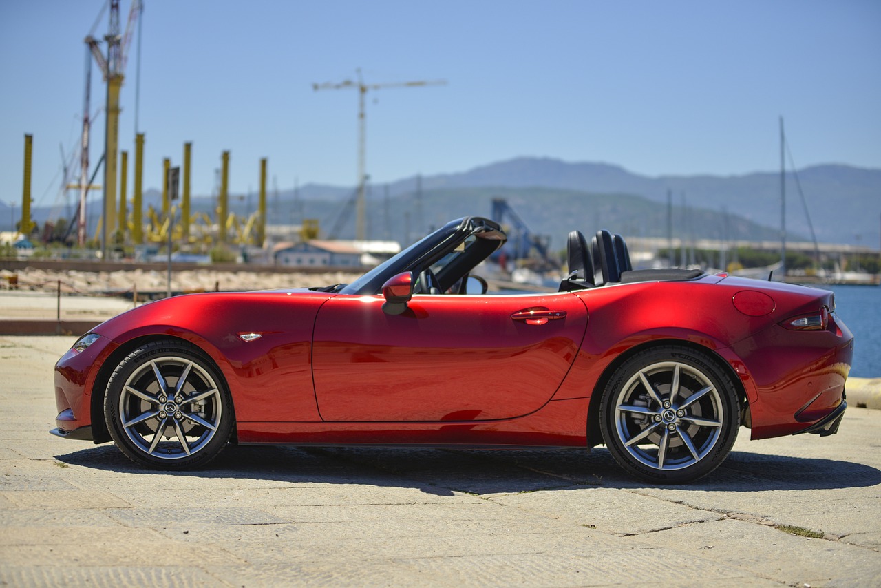 mazda-mx-5-7418536_1280.jpg