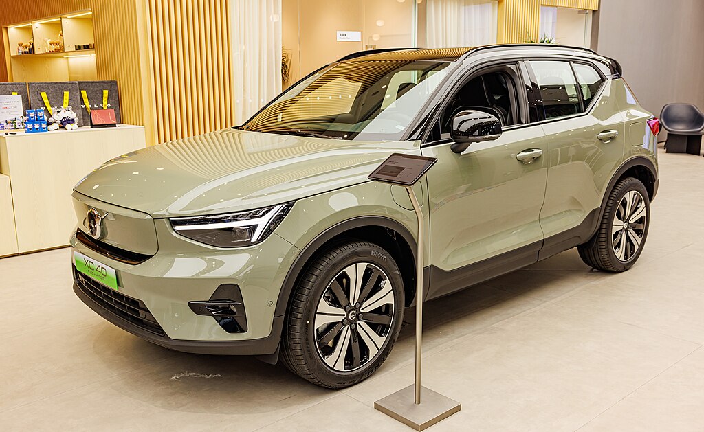 volvoxc40rechargechina2.jpg